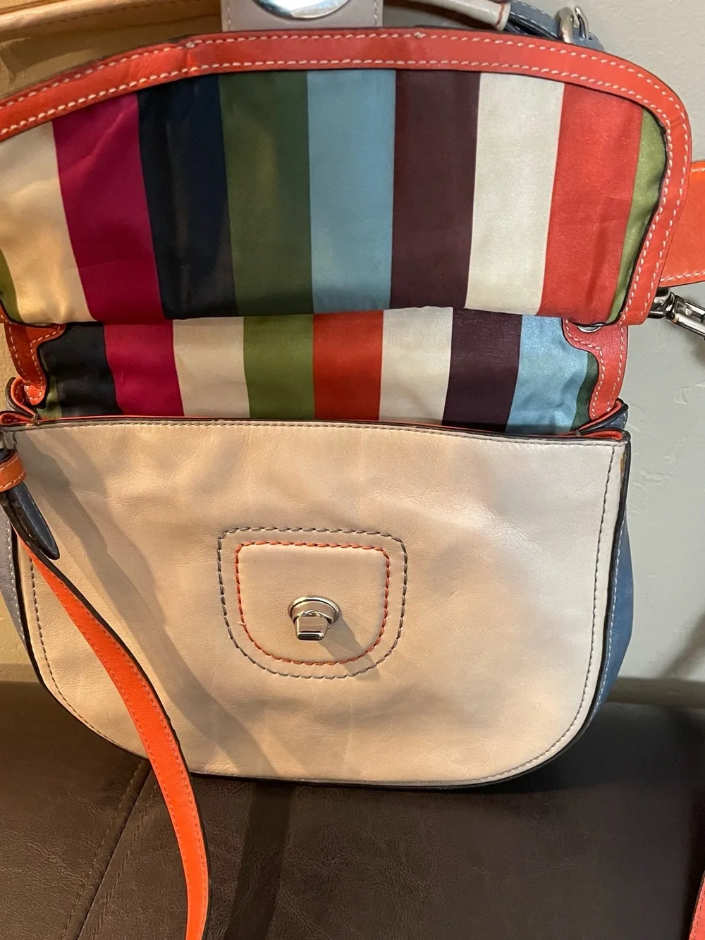 COACH Cream Leather 70 anniversary Stripe Lining and Orange blue legacy Willis